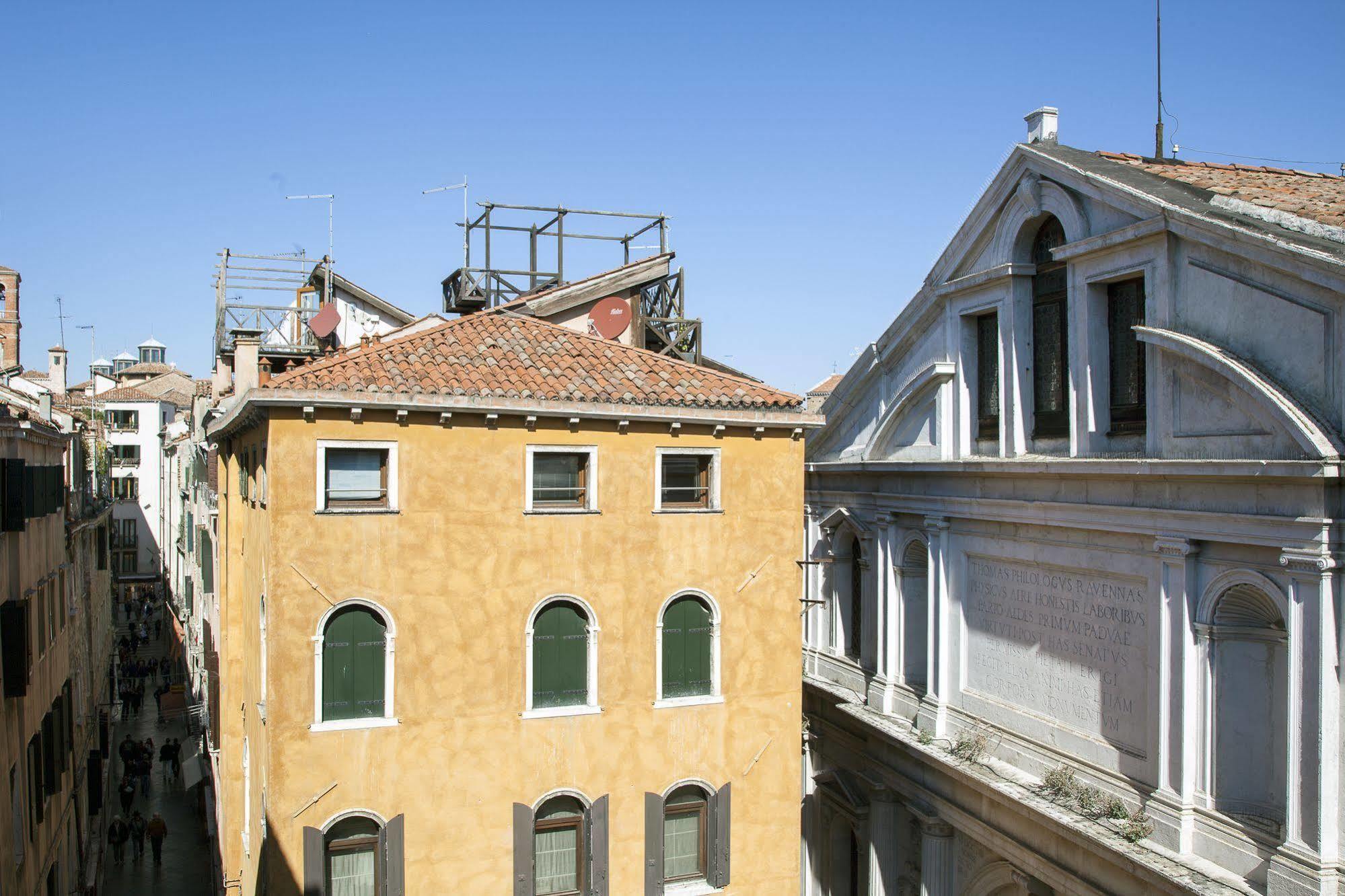 Orion 2* Venedig